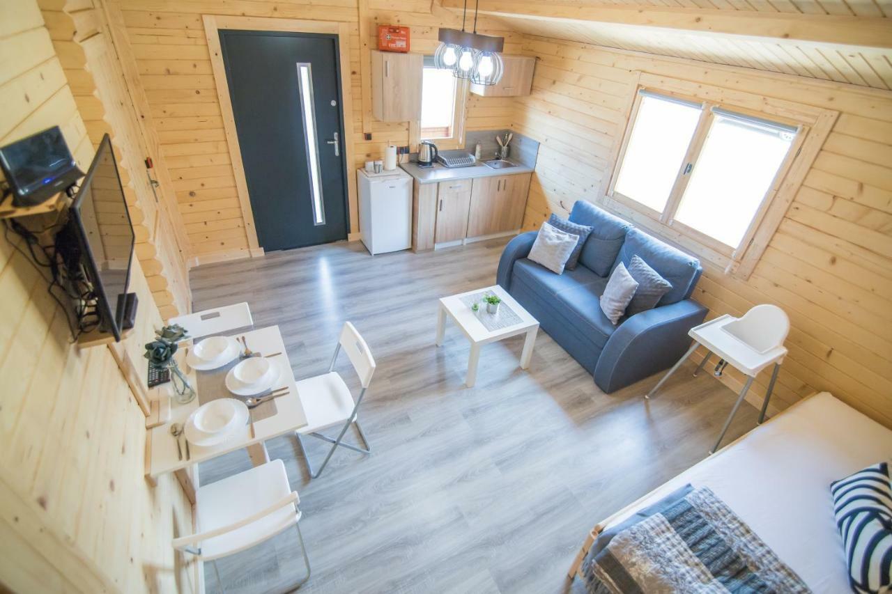 Familycamp Villa Zator Exteriör bild