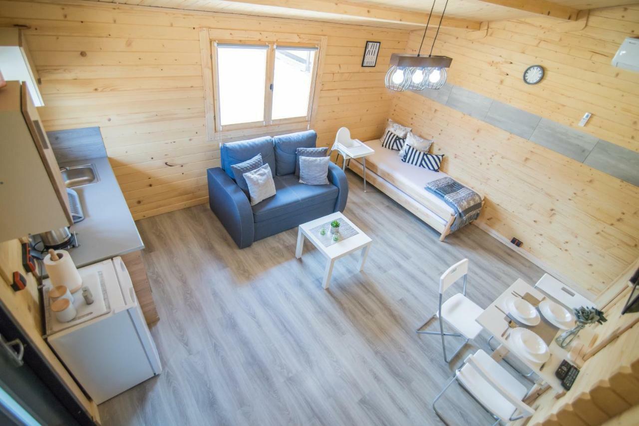 Familycamp Villa Zator Exteriör bild