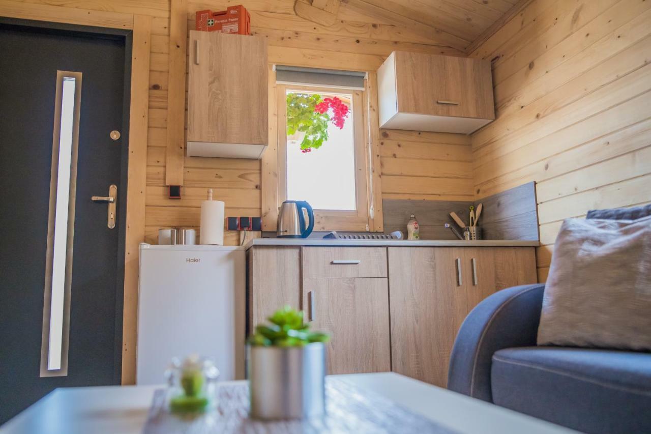 Familycamp Villa Zator Exteriör bild